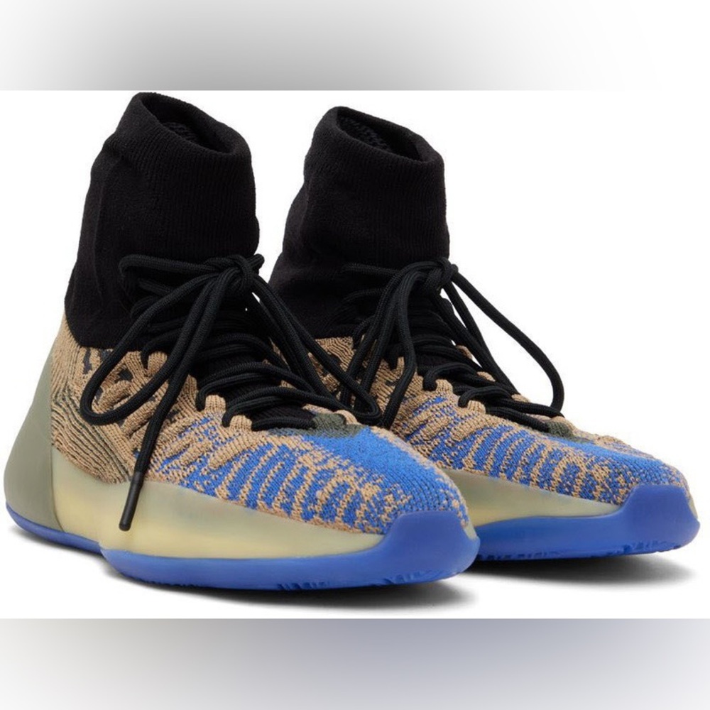 NWT YEEZY Basketball knit sneakers in slate azure